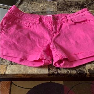 Aeropostal short pink